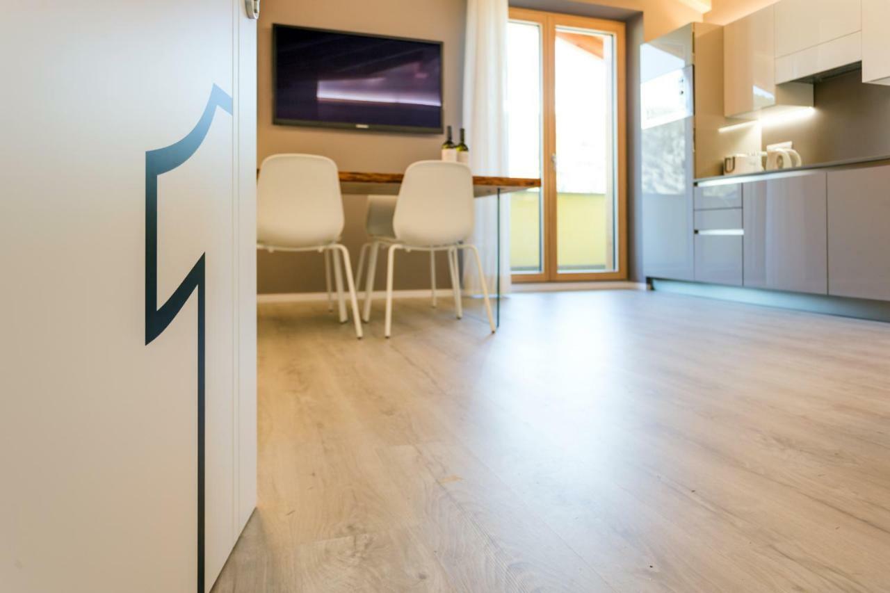 La Giostra Home Apartments 德利纳 外观 照片