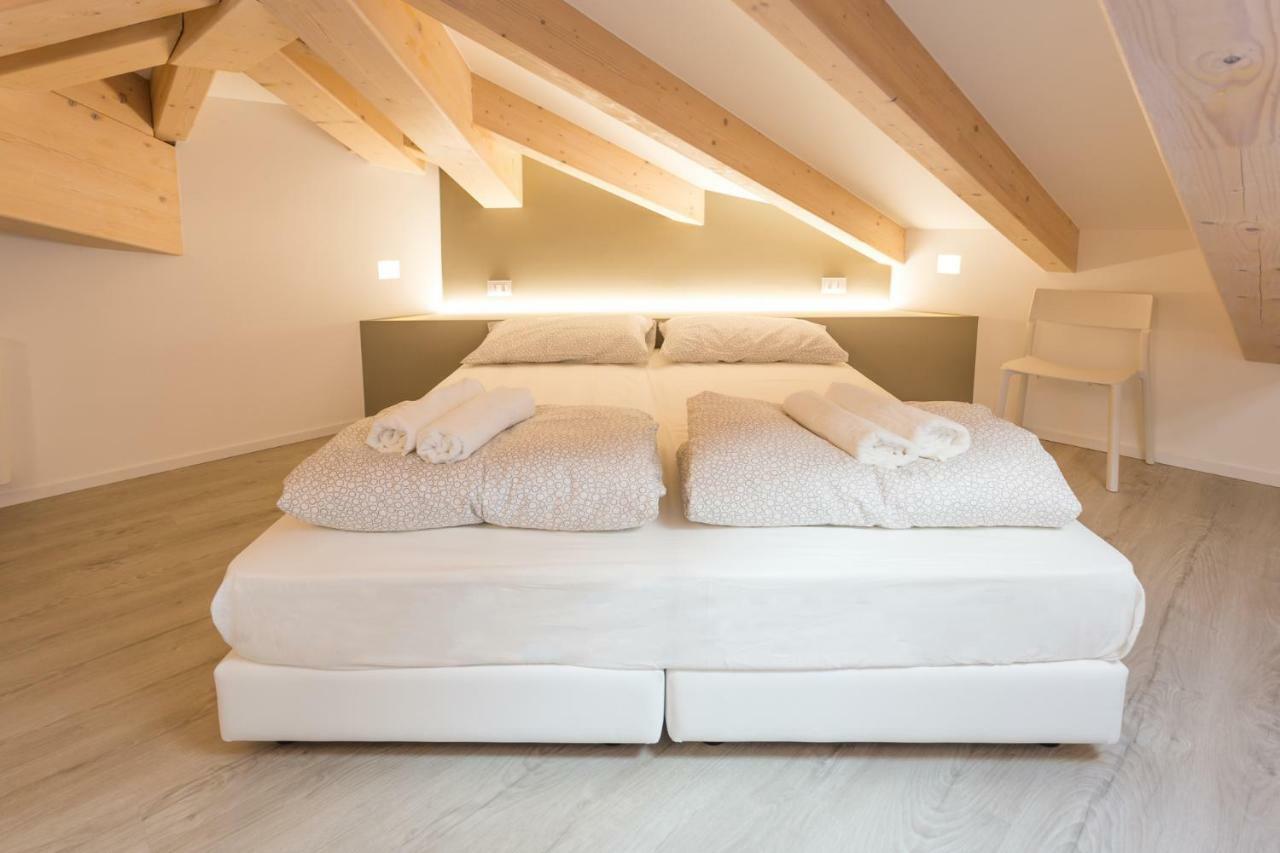 La Giostra Home Apartments 德利纳 外观 照片