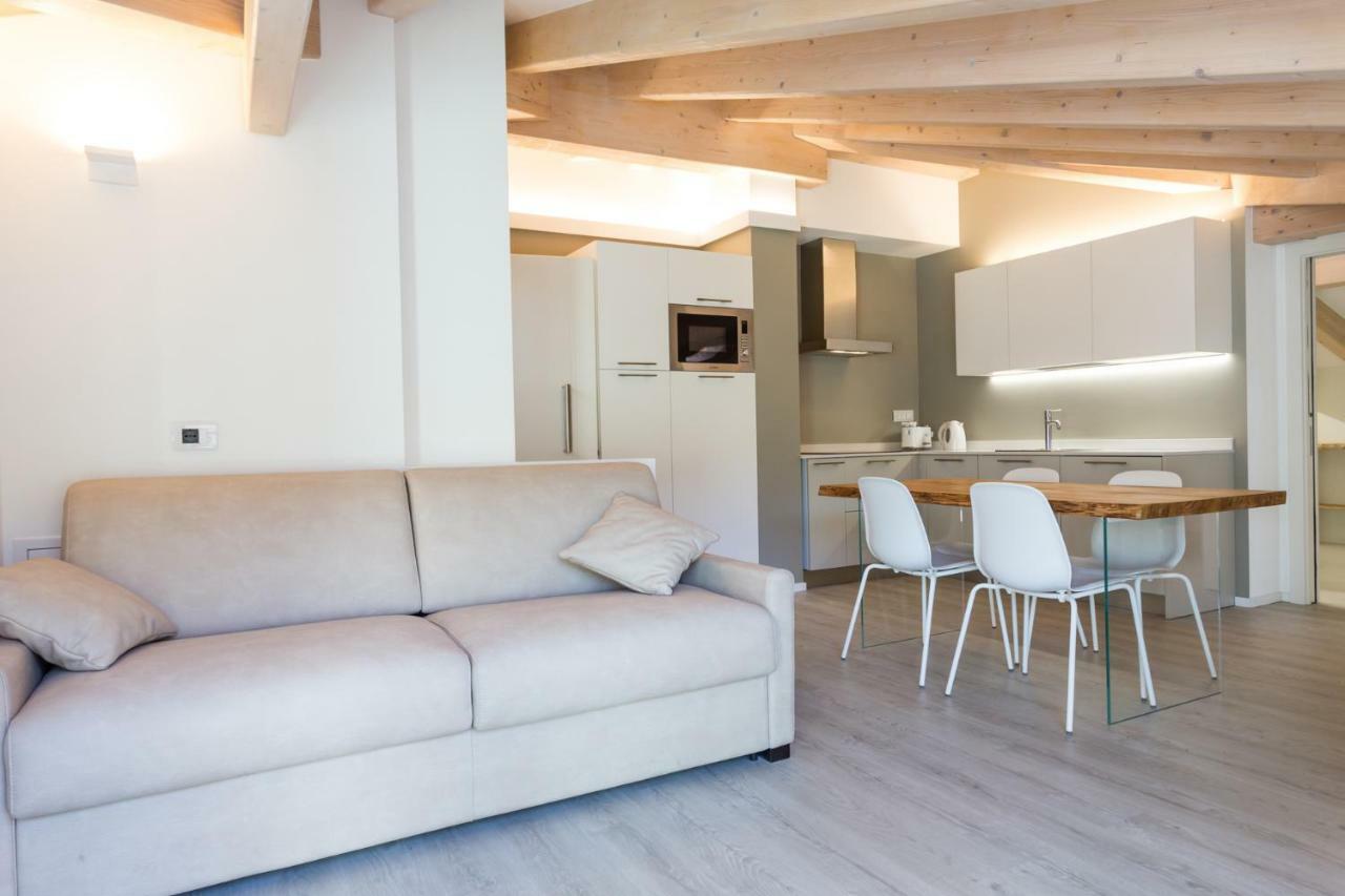 La Giostra Home Apartments 德利纳 外观 照片
