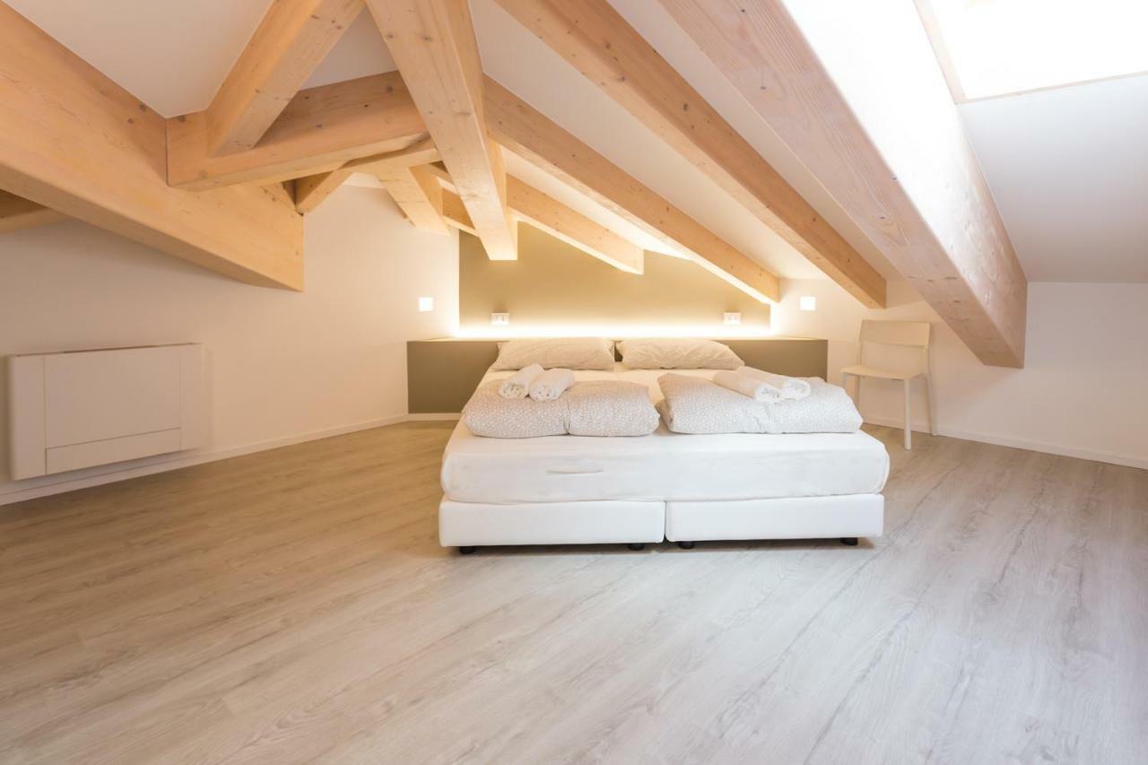 La Giostra Home Apartments 德利纳 外观 照片