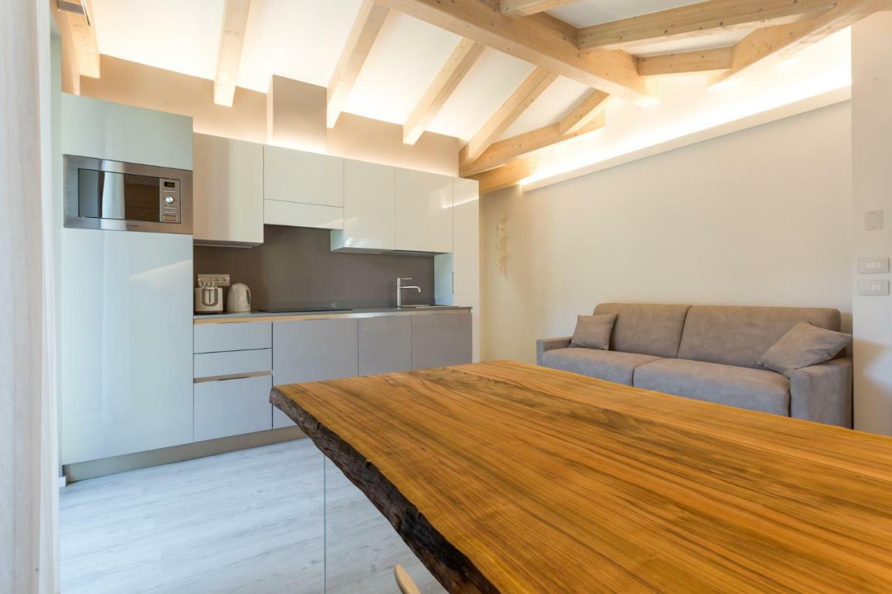 La Giostra Home Apartments 德利纳 外观 照片